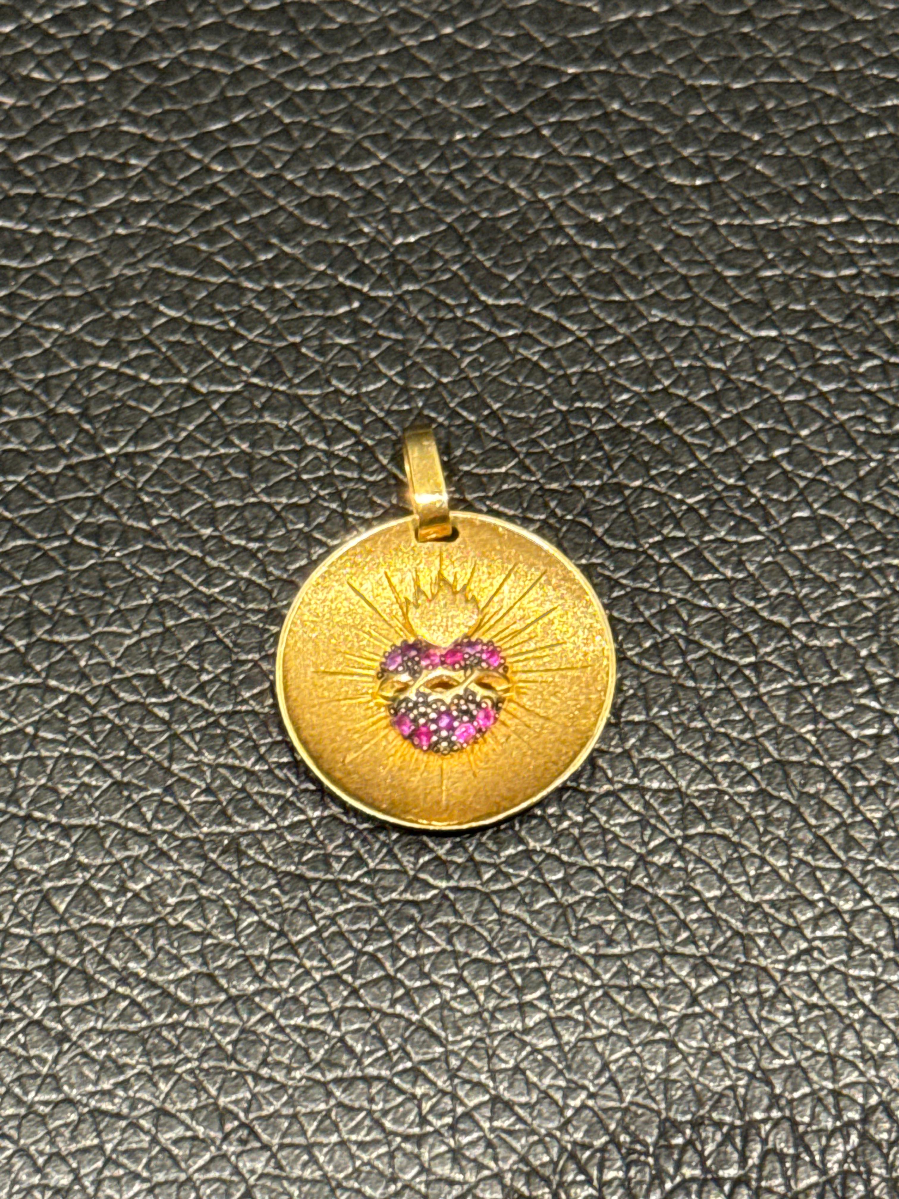 Pingente de Ouro e Pedras