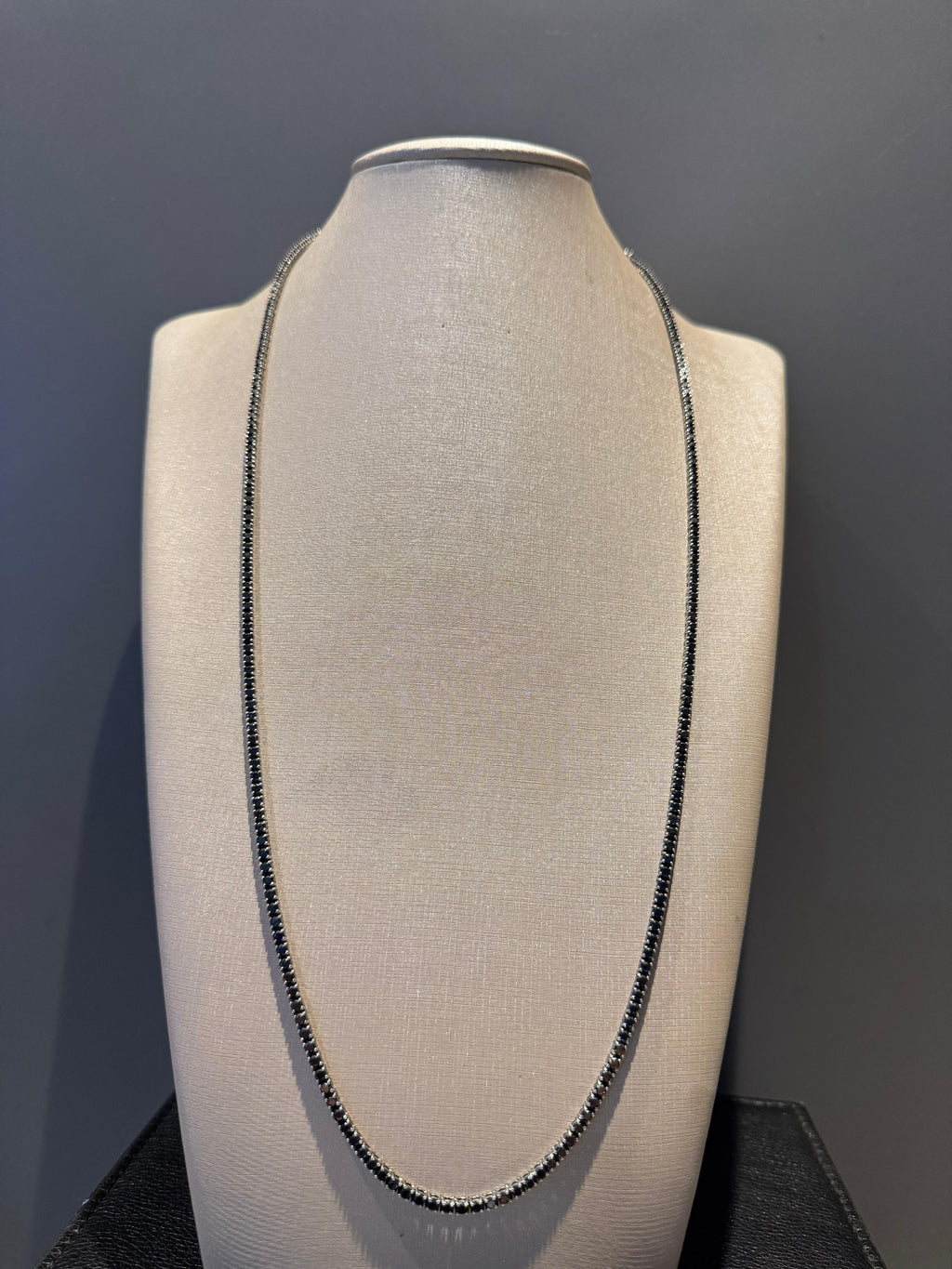 Colar Riviera em Ouro e Diamantes