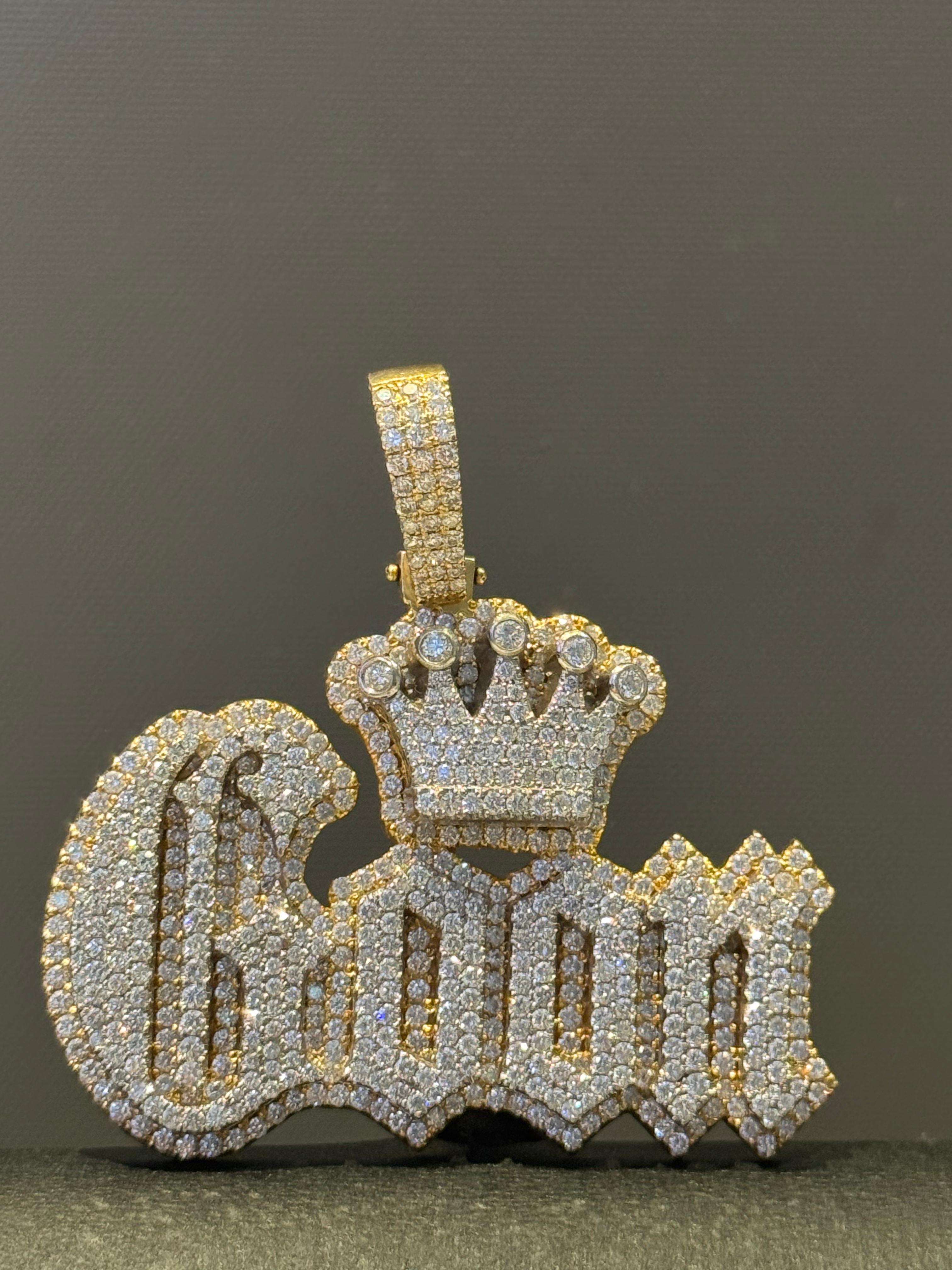 Pingente em Ouro e Diamantes