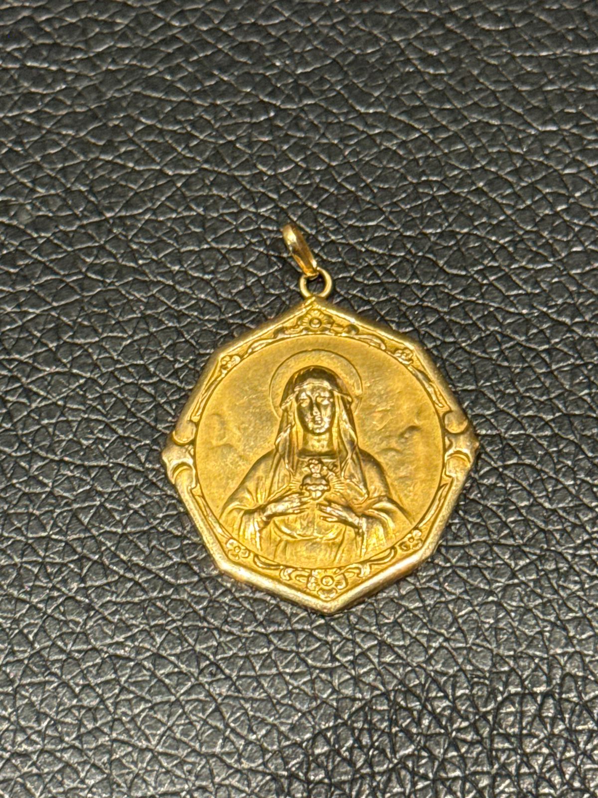 Pingente de ouro