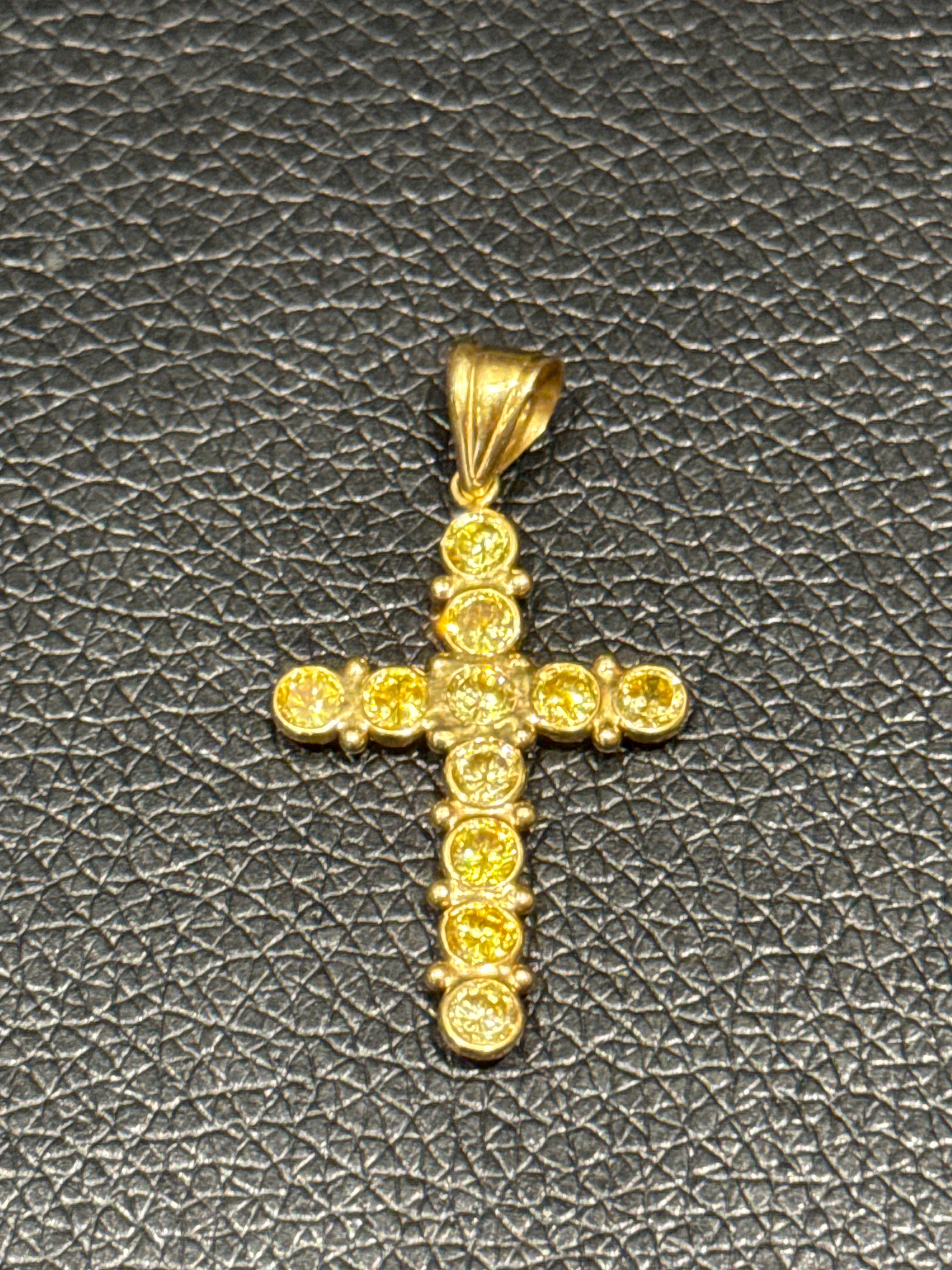 Pingente de Ouro e Pedras