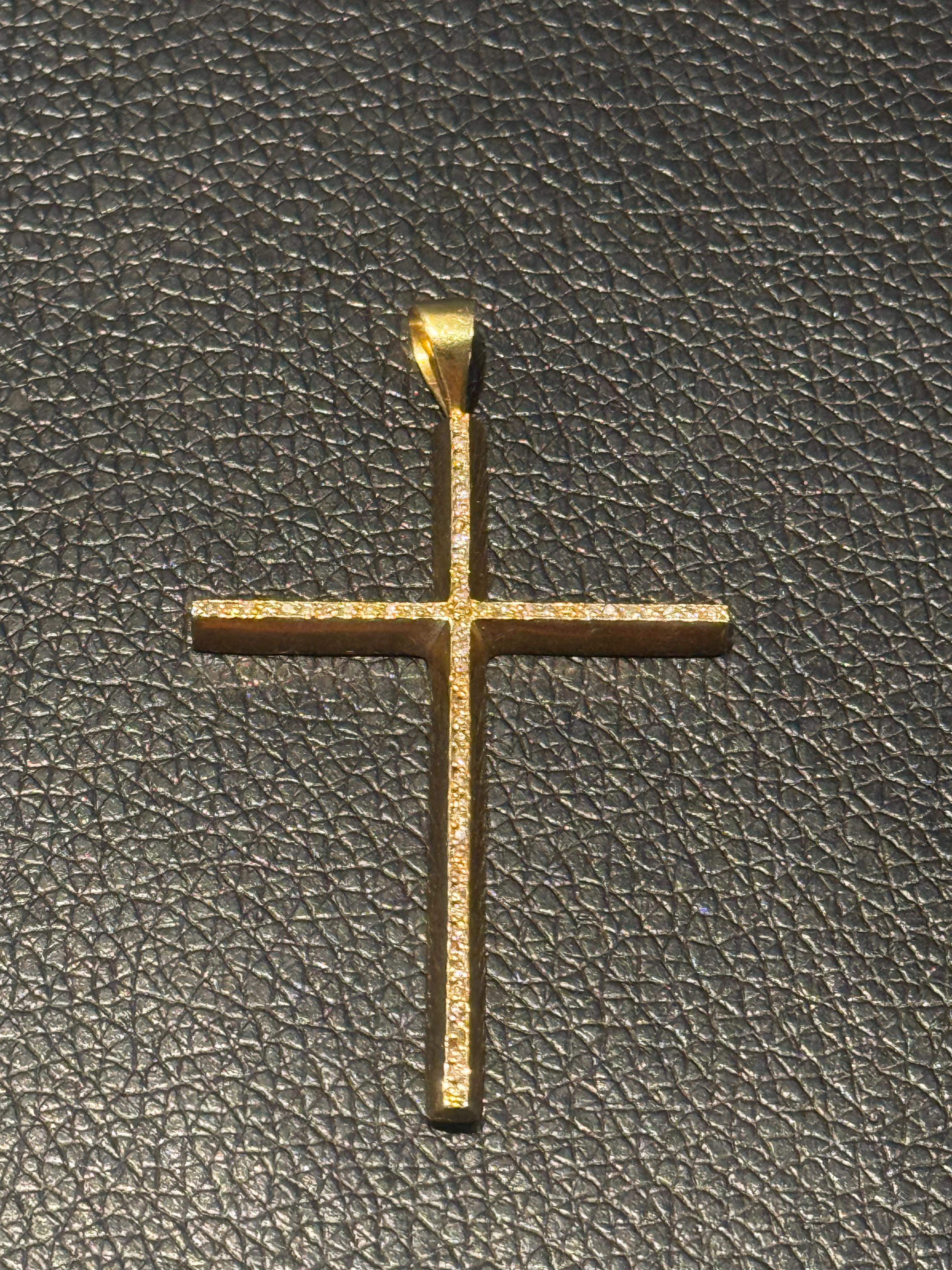 Pingente em Ouro e Diamantes