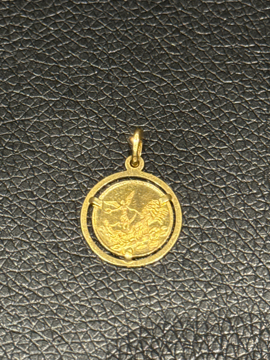 Pingente de Ouro