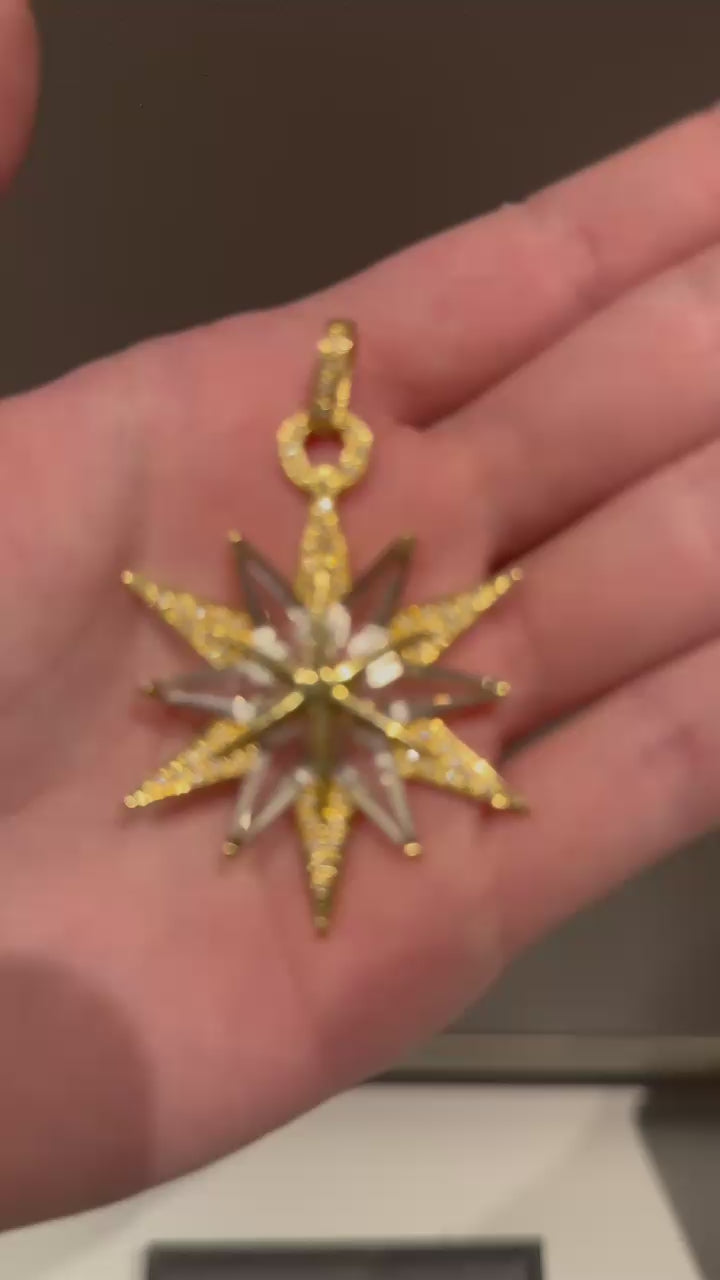 Pingente de Ouro e Diamantes